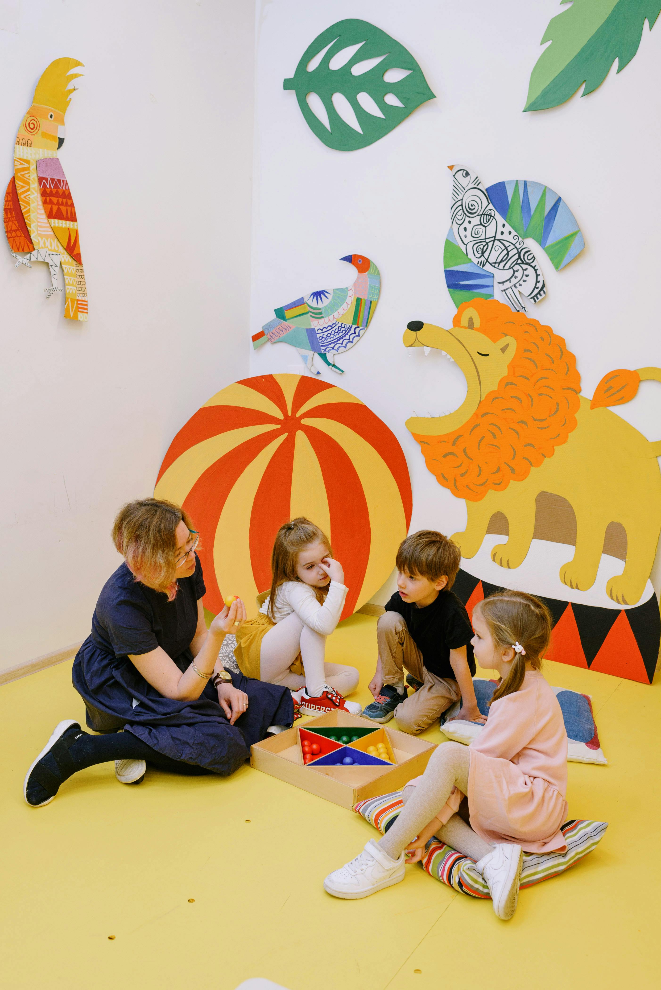 Aula em espaço criativo infantil